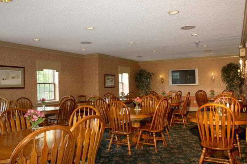 The Inn At Lewisburg, BW Signature Collection Room photo